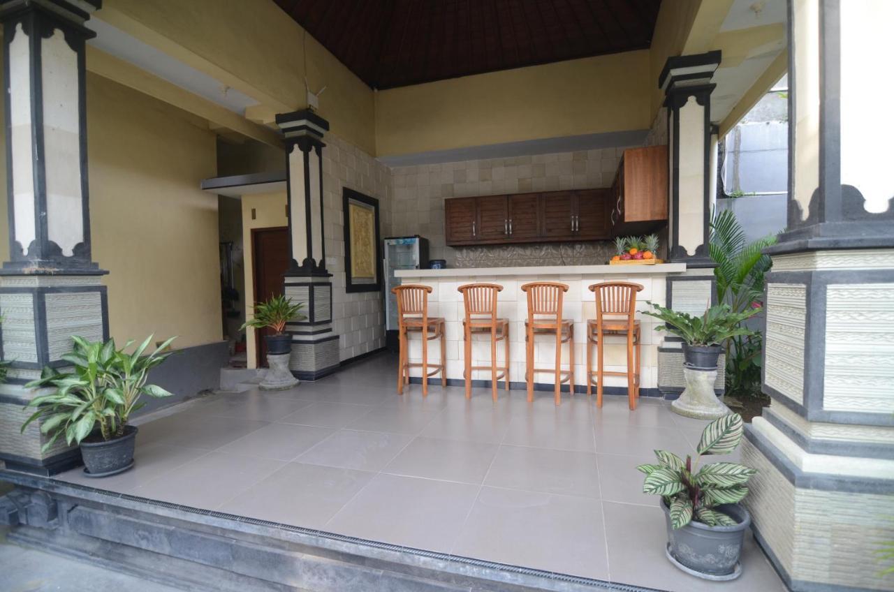 Kusuma Guesthouse Canggu Exteriör bild